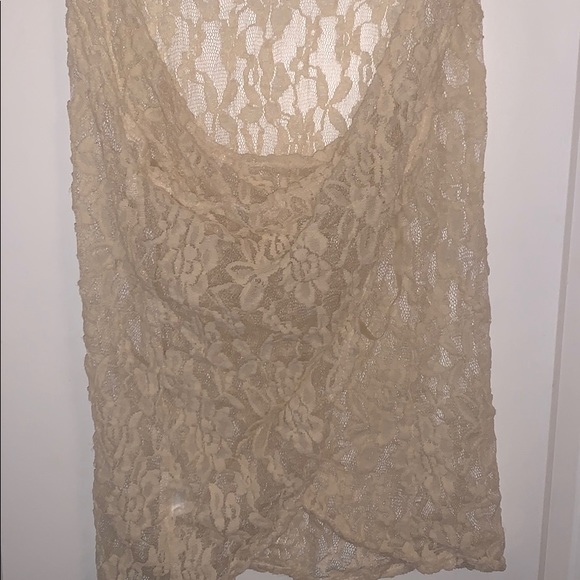 Cream Twist Back Lace Tank Top - Picture 5 of 7